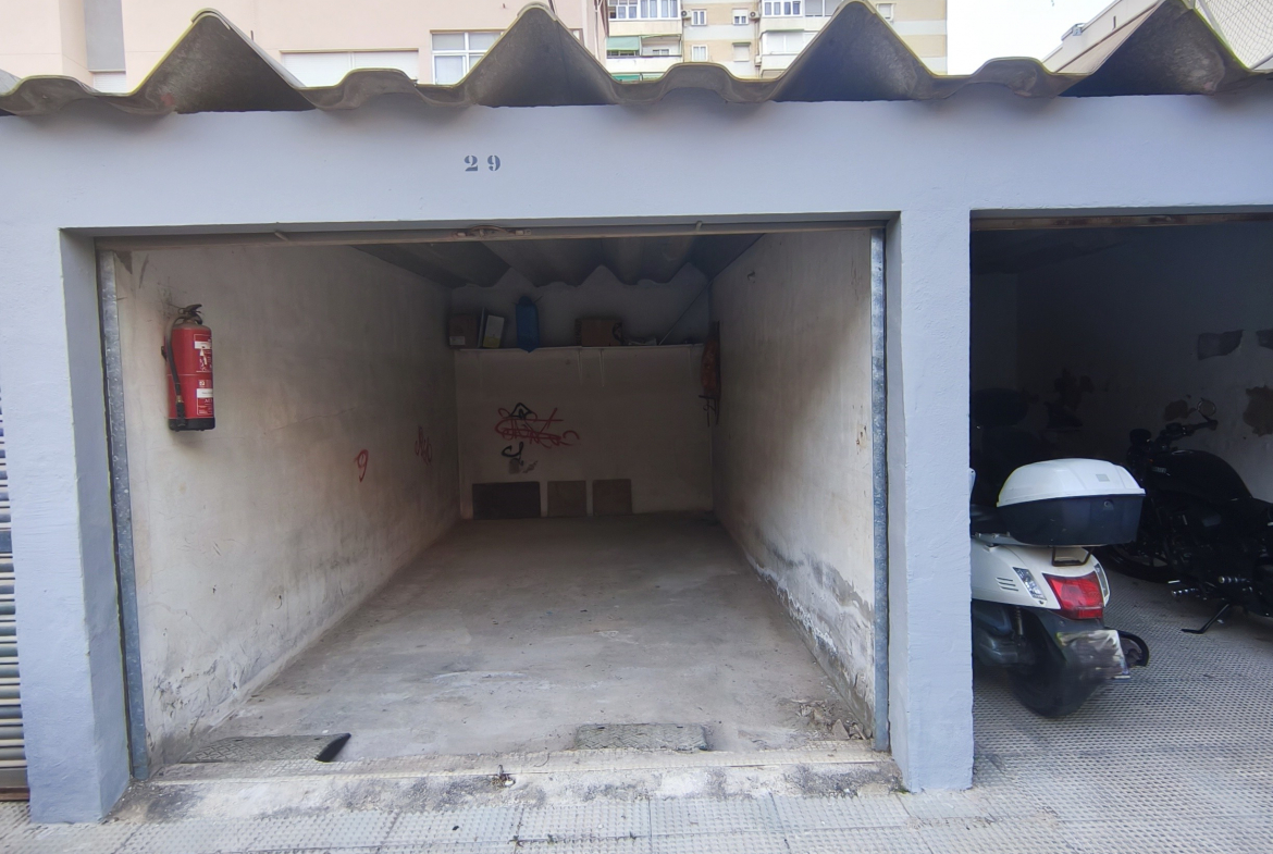 Garaje en venta en Calle Doctor Sapena, 83
