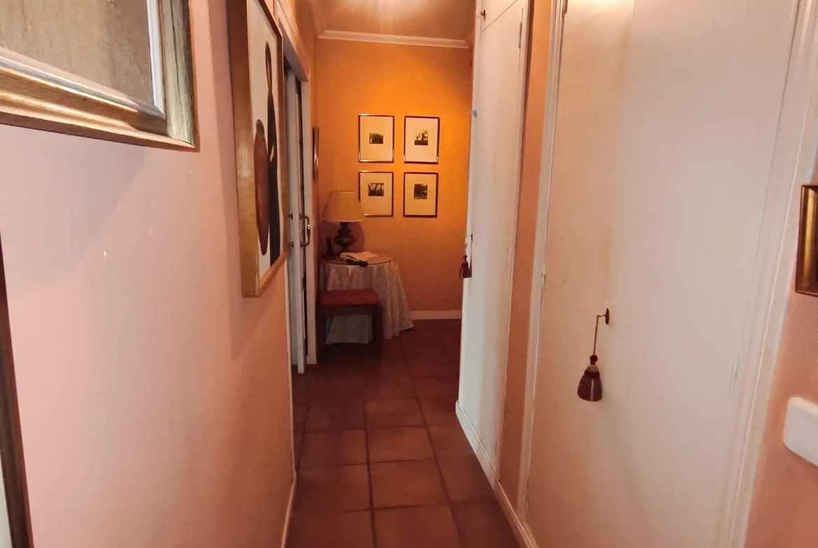 Piso en venta en Plaza Doctor Gómez Ulla, 1