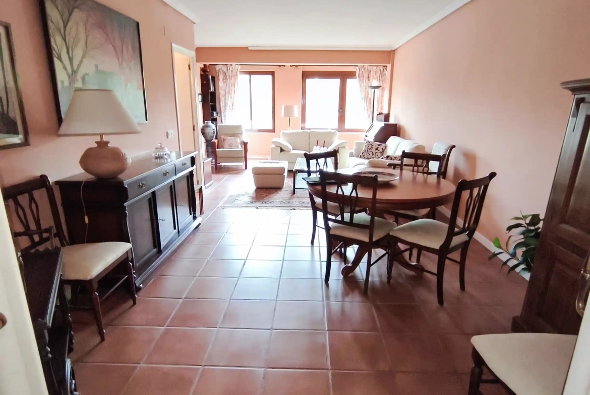 Piso en venta en Plaza Doctor Gómez Ulla, 1