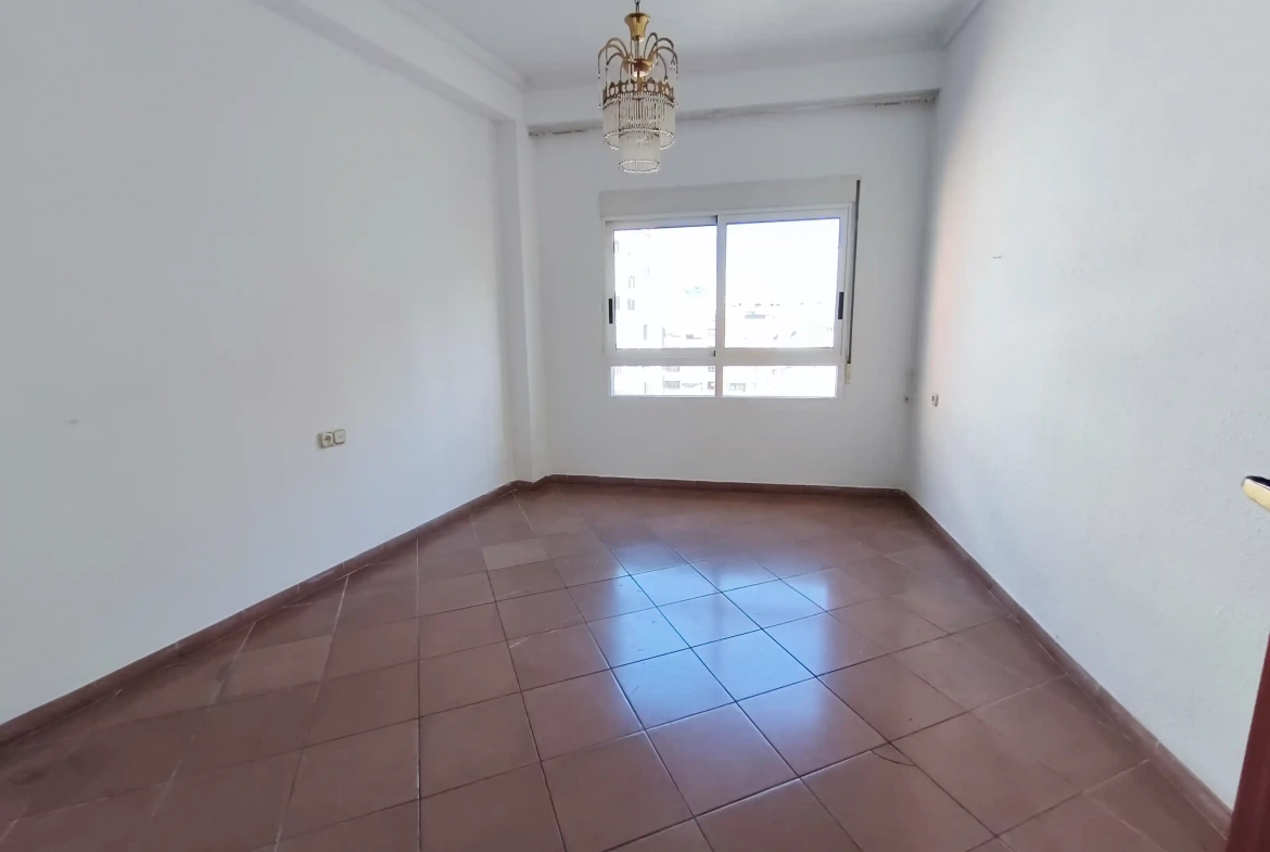 Piso en venta en Rambla de Méndez Núñez, 48