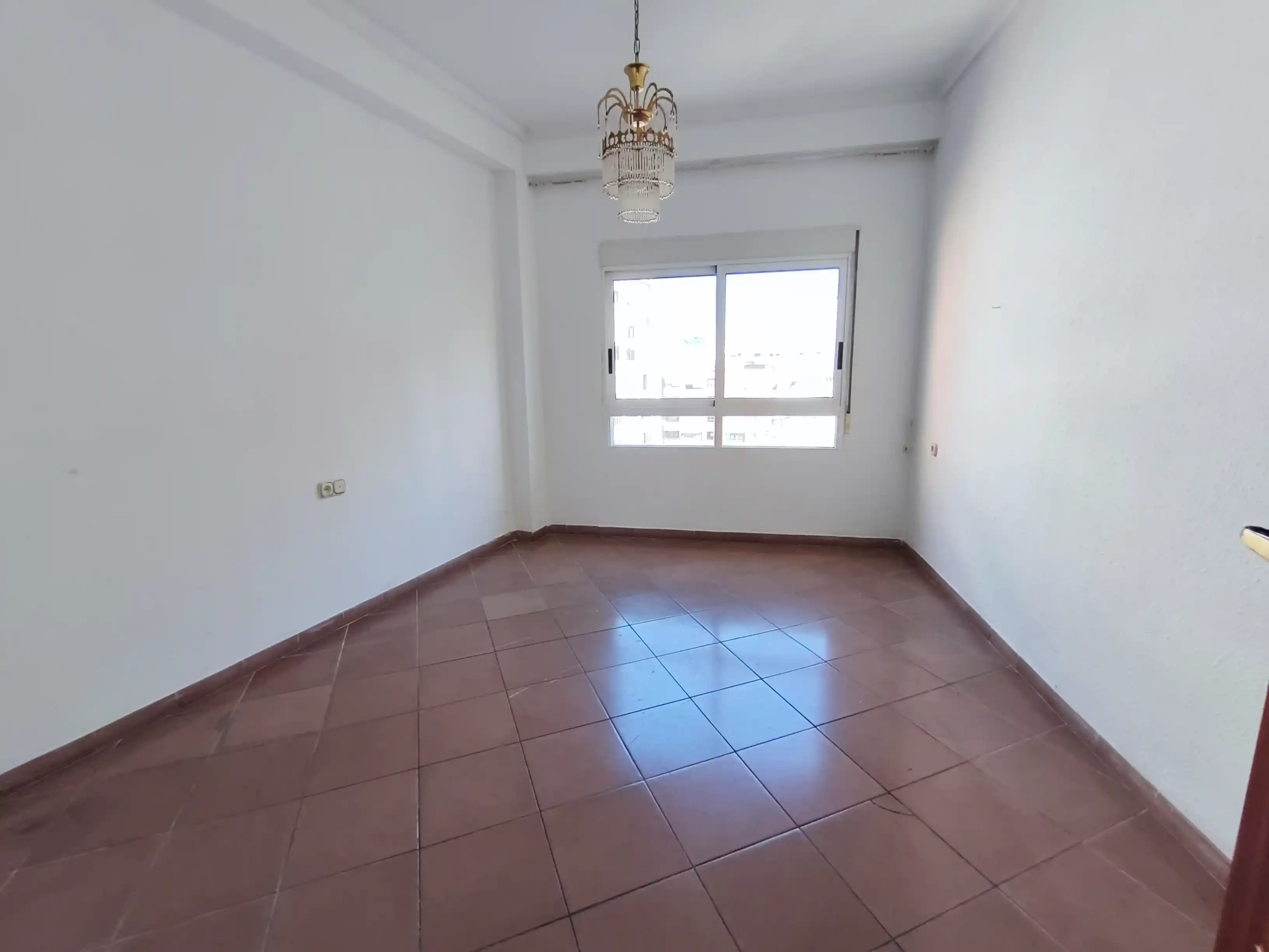 IMG_20260519_110240 Piso en venta en Rambla de Méndez Núñez, 48