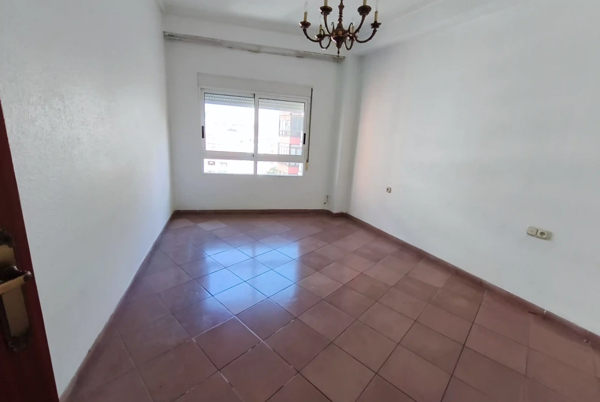 Piso en venta en Rambla de Méndez Núñez, 48