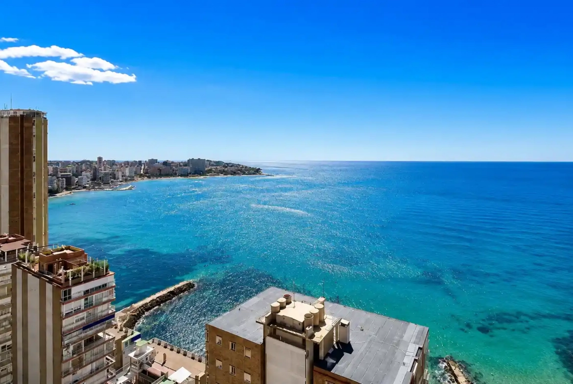 Ático en venta en Avenida de Villajoyosa, 97