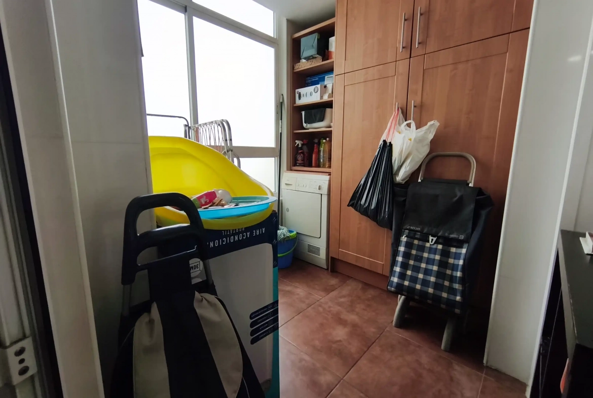 Piso en venta en Calle Ingeniero Sanchiz Pujalte, 17