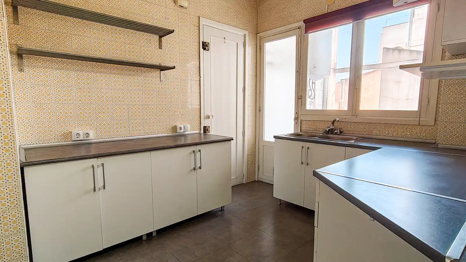 1969-26 Piso en venta en Avenida Doctor Gadea, 27