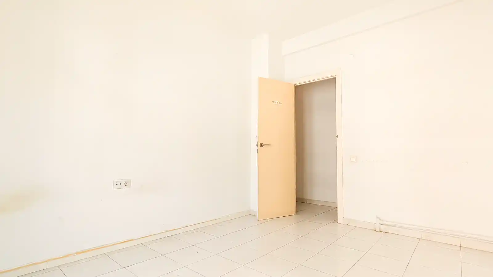 1969-40 Piso en venta en Avenida Doctor Gadea, 27