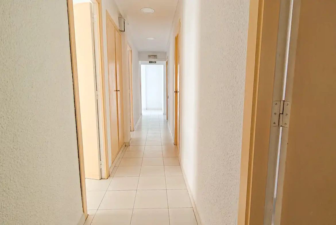 Piso en venta en Avenida Doctor Gadea, 27