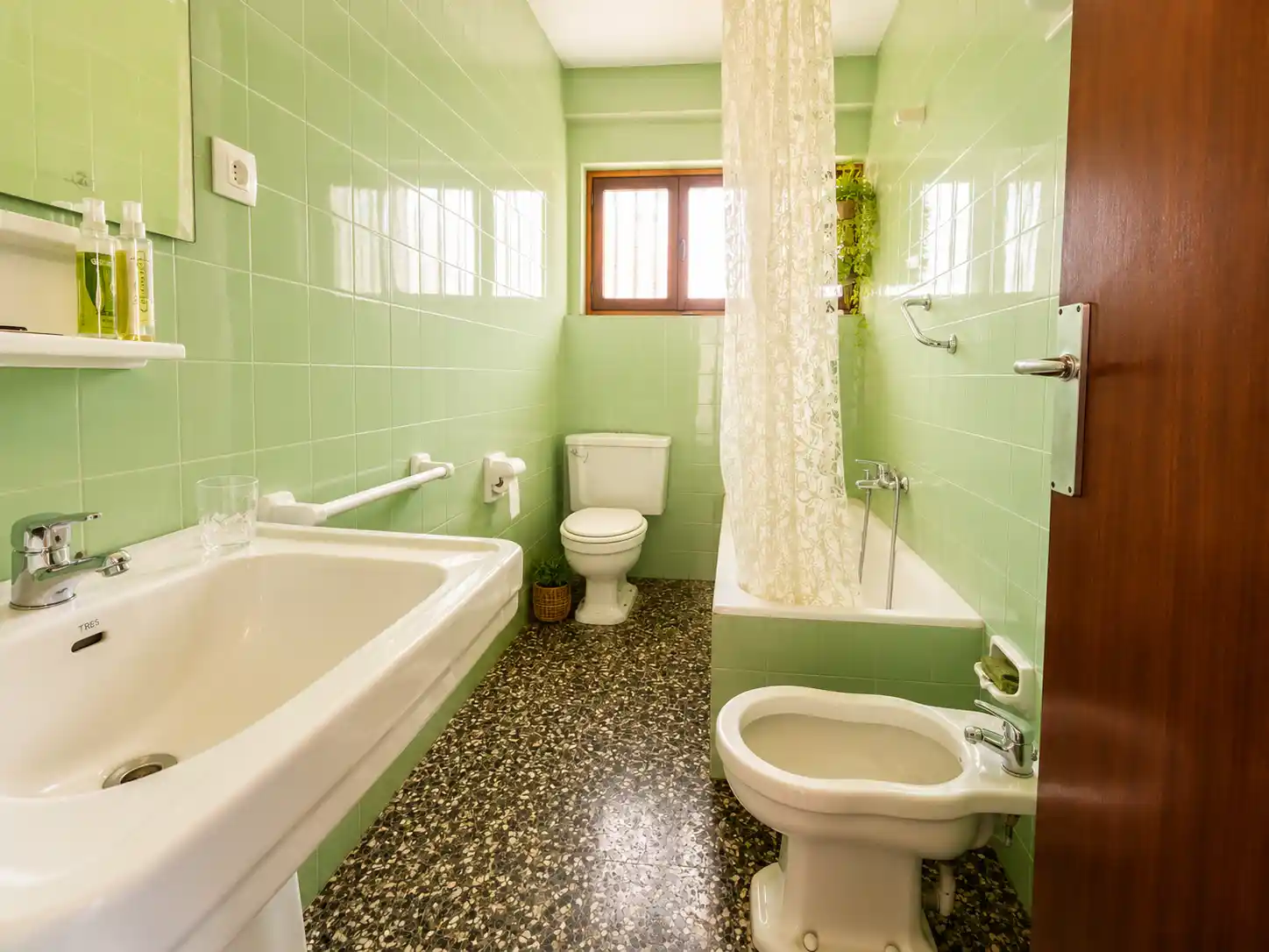 baño2 Piso en venta en Calle Vial Flora de España