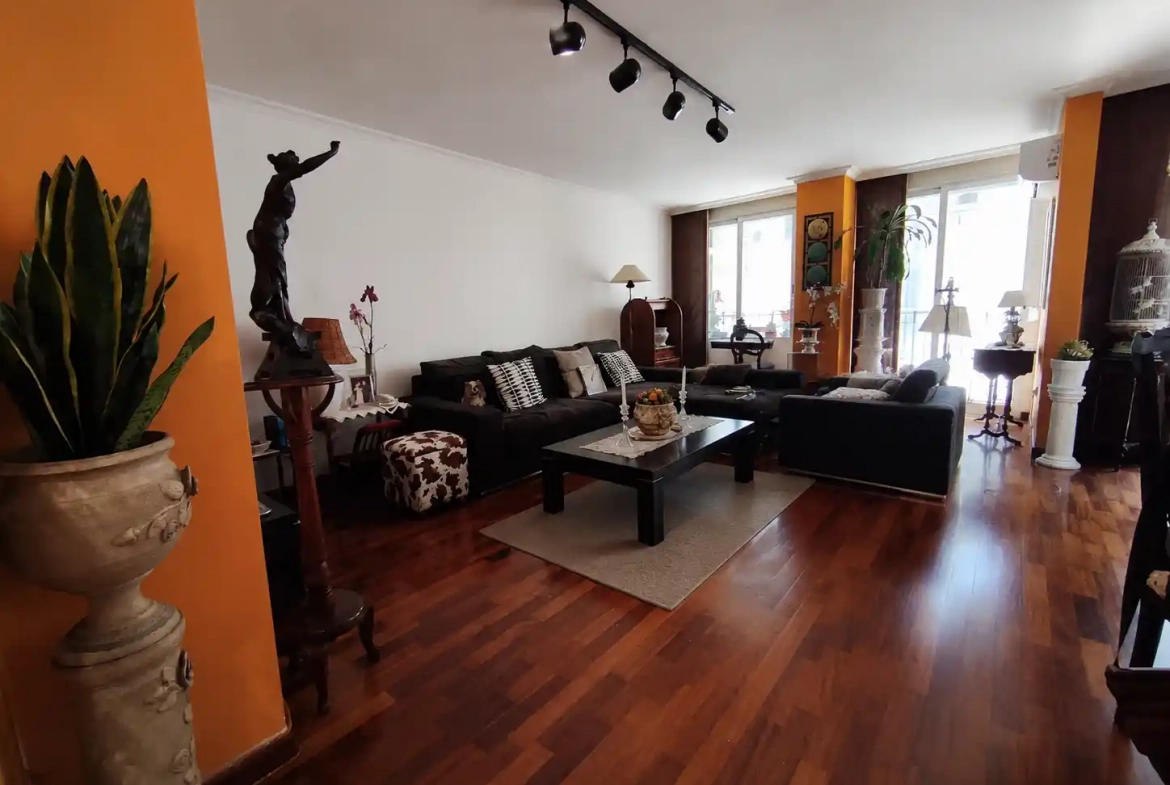 Piso en venta en Calle Ingeniero Sanchiz Pujalte, 17