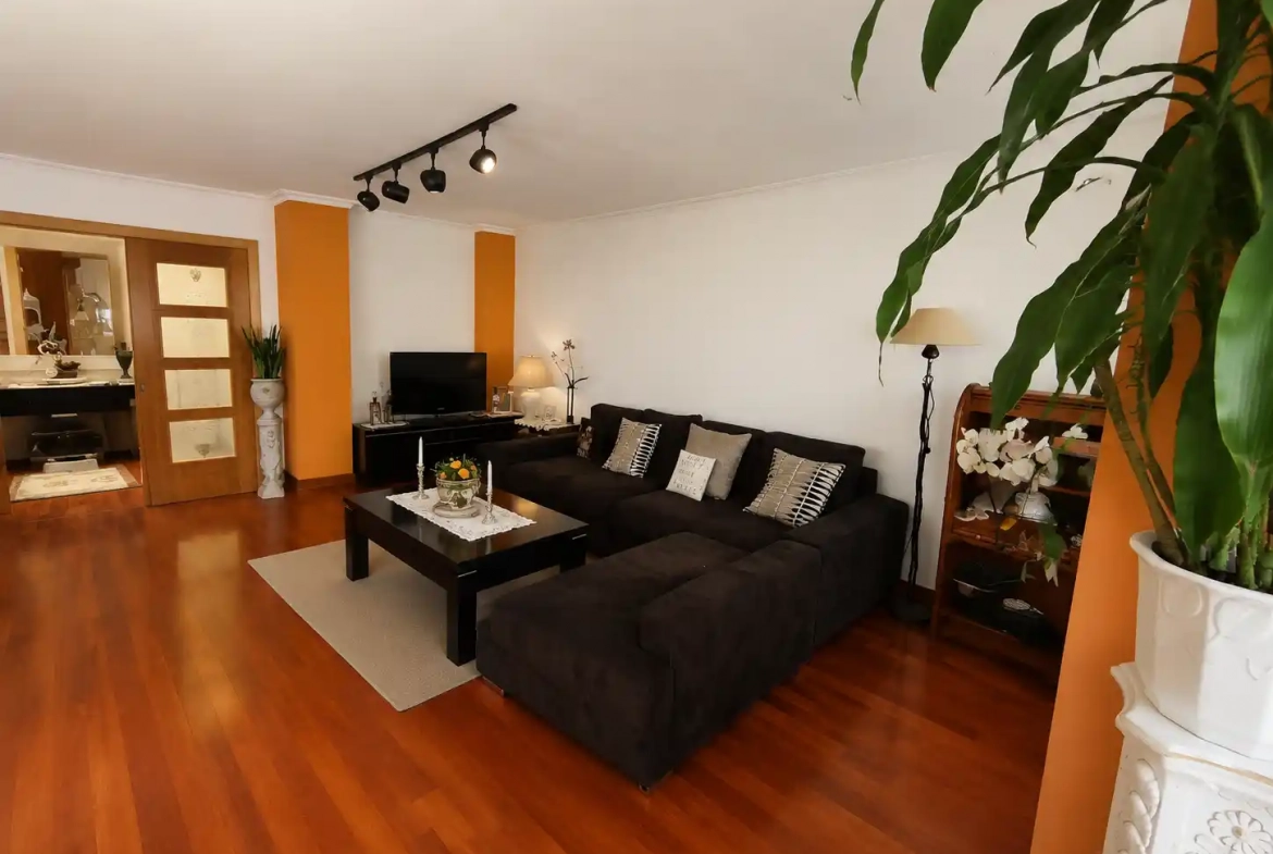 Piso en venta en Calle Ingeniero Sanchiz Pujalte, 17