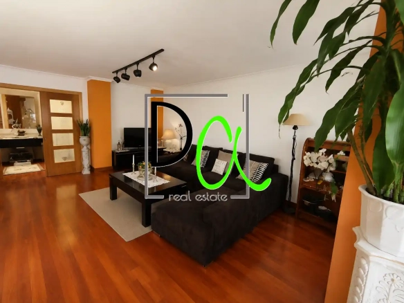 Piso en venta en Calle Ingeniero Sanchiz Pujalte, 17
