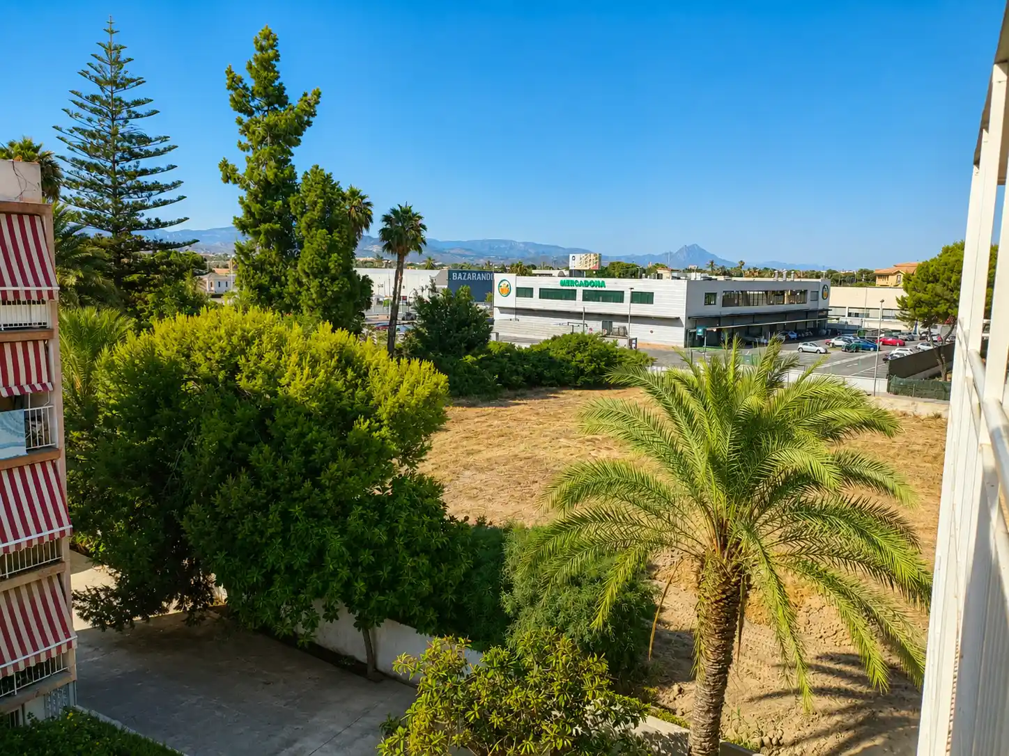vista4 Piso en venta en Calle Vial Flora de España